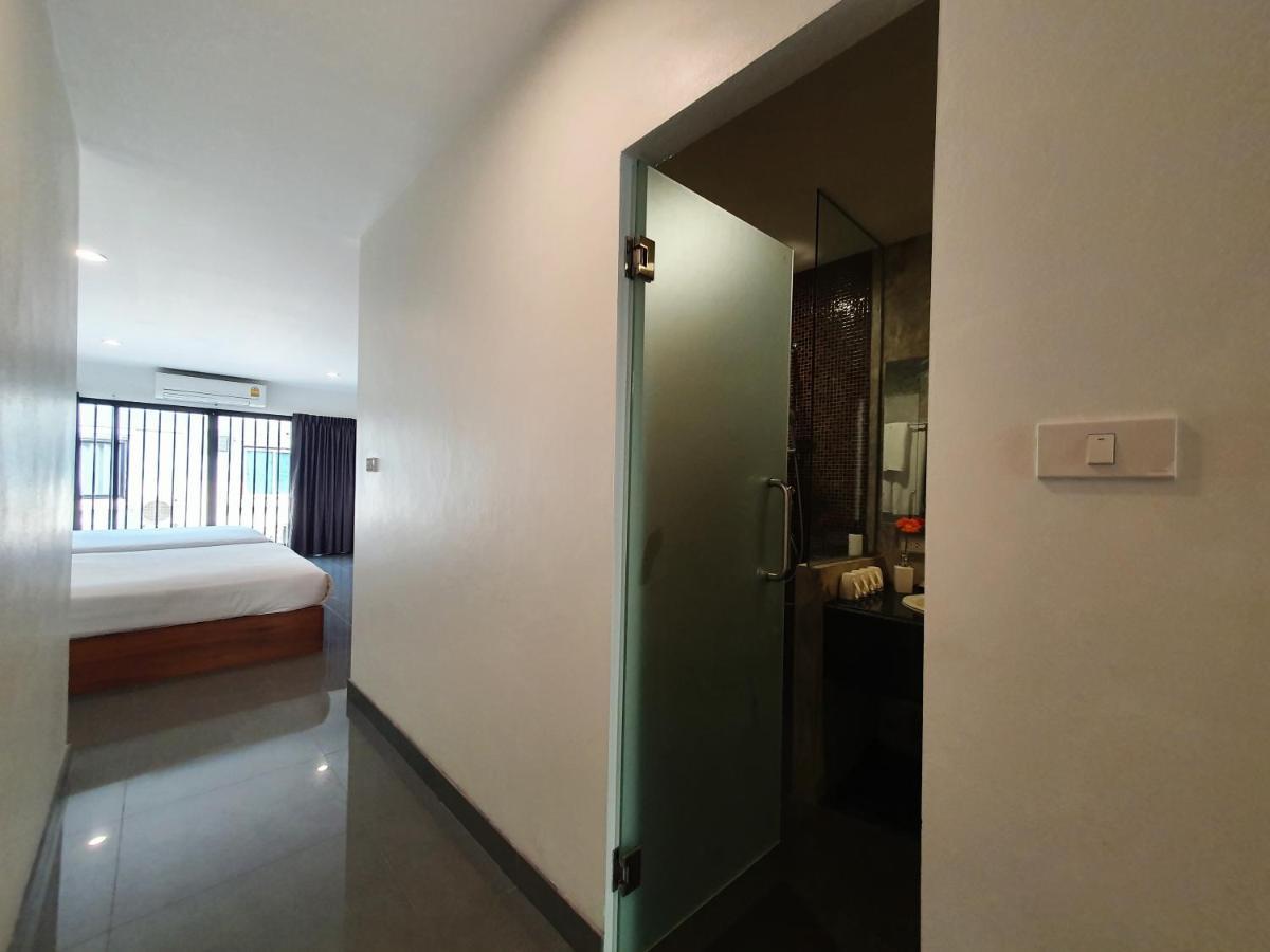 The Sila Boutique Bed & Breakfast Чиангмай Екстериор снимка