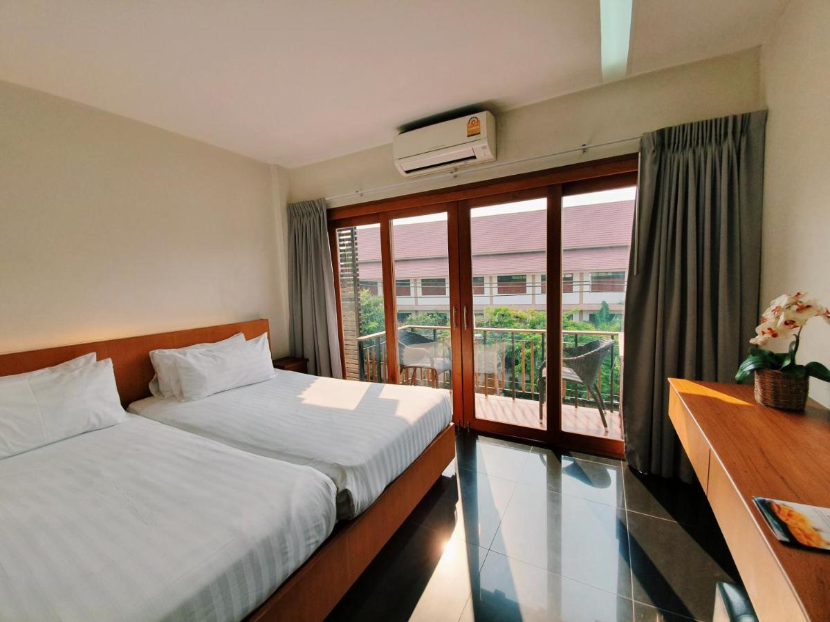 The Sila Boutique Bed & Breakfast Чиангмай Екстериор снимка