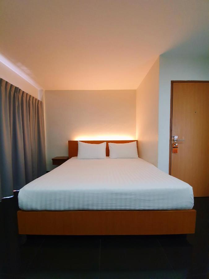 The Sila Boutique Bed & Breakfast Чиангмай Екстериор снимка