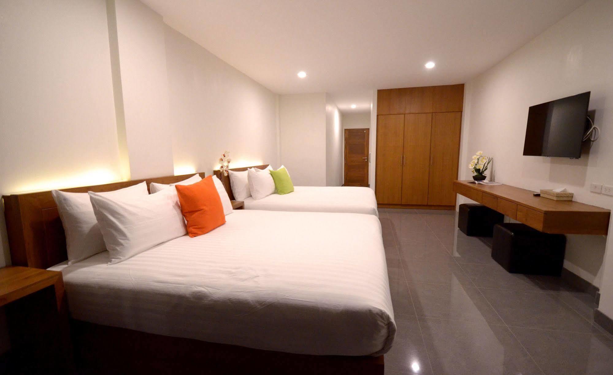 The Sila Boutique Bed & Breakfast Чиангмай Екстериор снимка